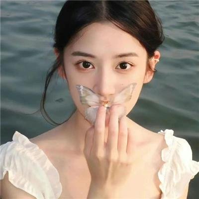 那个阳光灿烂的夏天